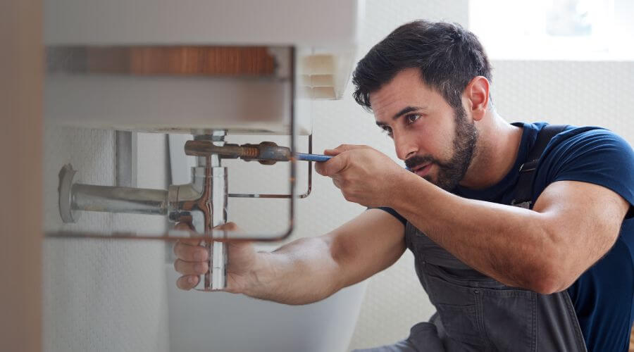 Professional water heater installation services in Santo, TX